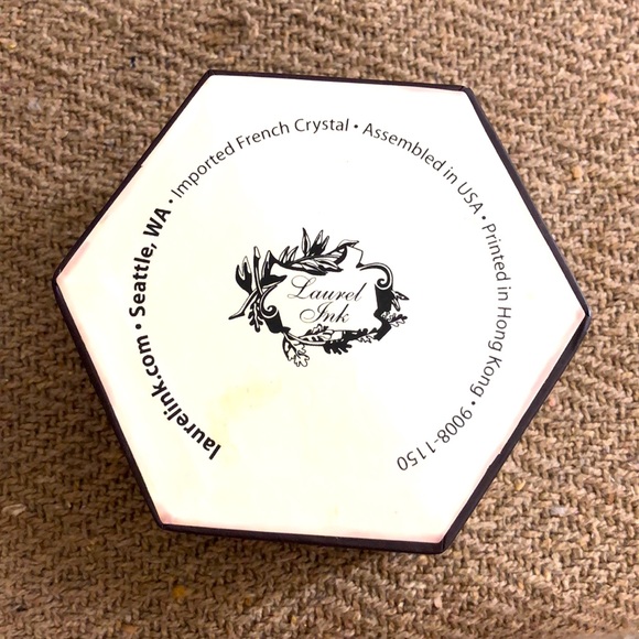 NIB Laurel Ink Renoir French Crystal Paperweight - Picture 8 of 8